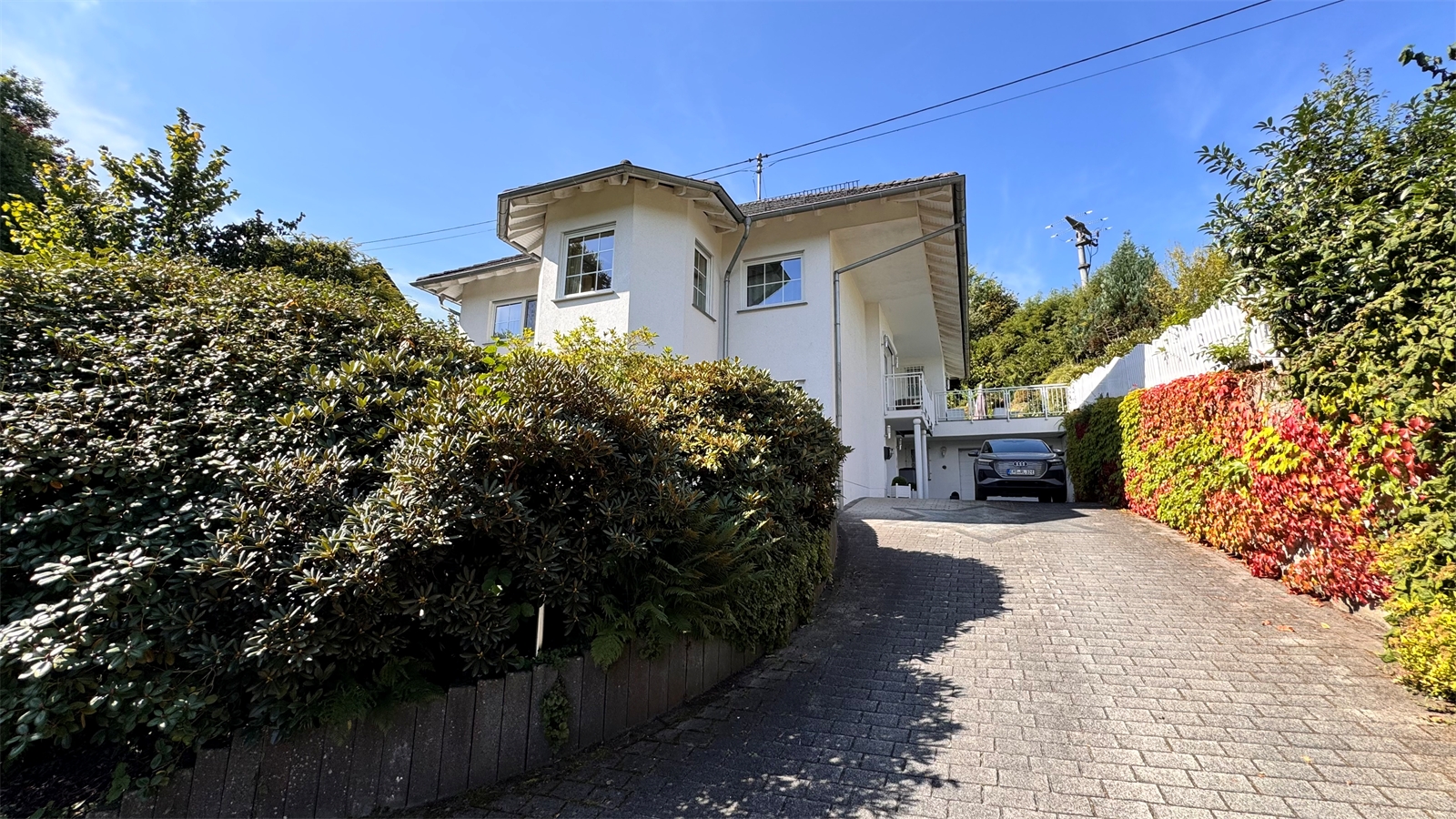 Gepflegtes, hochwertig ausgestattetes Einfamilienhaus, opt. Zweifamilienhaus, ca. 5km von Hachenburg