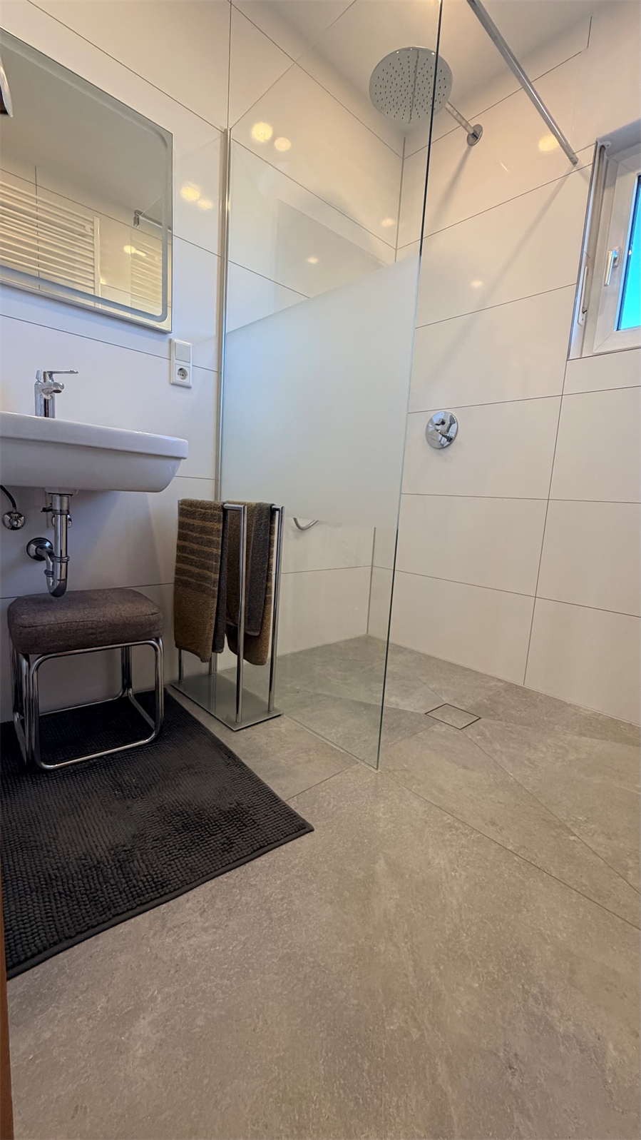 Saniertes Tageslichtbad