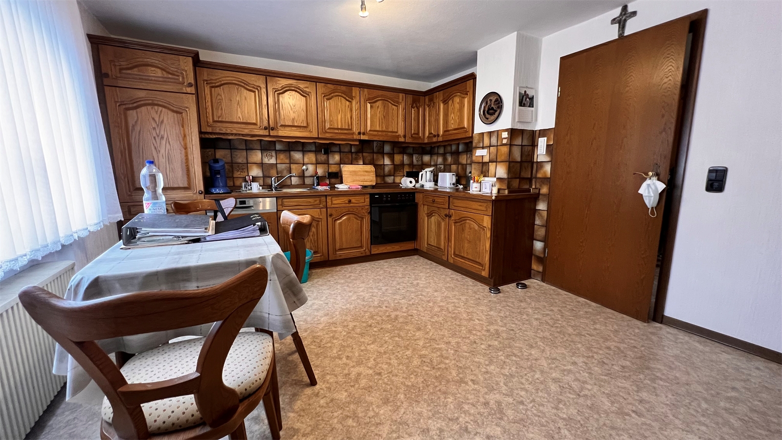 Küche mit Essbereich